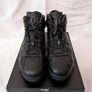 Air Jordan 6 Retro "Black Cat."